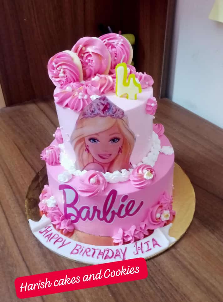 CUSTOMISED BARBIE CAKE